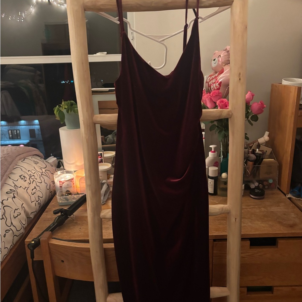 Black Halo Bowery Sheath Maroon View 2